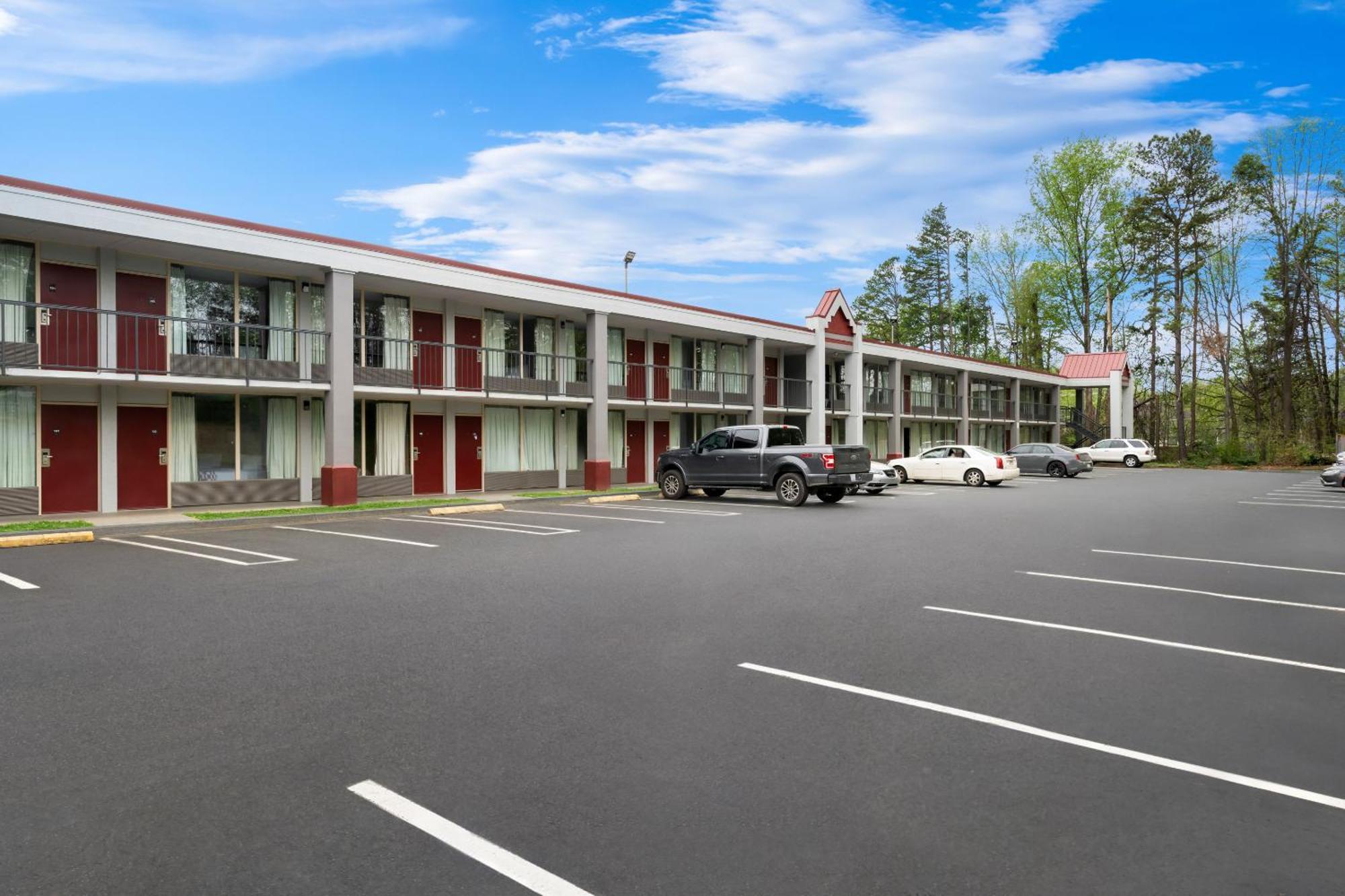 Red Roof Inn Charlotte - Airport Exterior foto